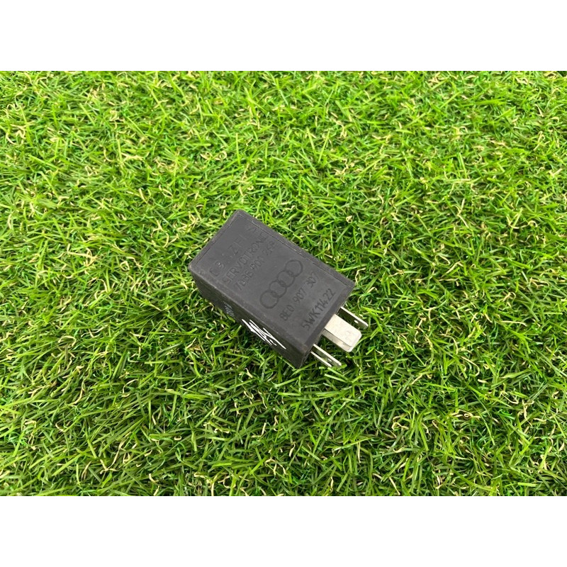 Реле (электрика) AUDI A4 B6 2003 2.0 ALT 8E0907307