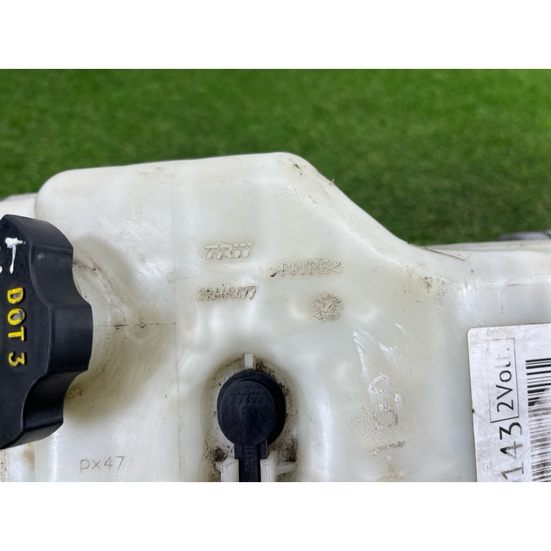 Главный тормозной цилиндр (тормозная система) CHEVROLET Volt 1 2013 1.4 22936034