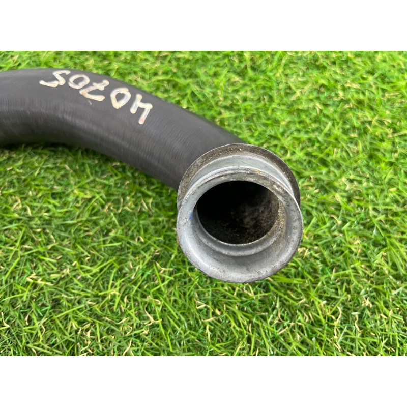 Патрубок (система охлаждения) Mercedes-Benz C-class W204 a2045019082