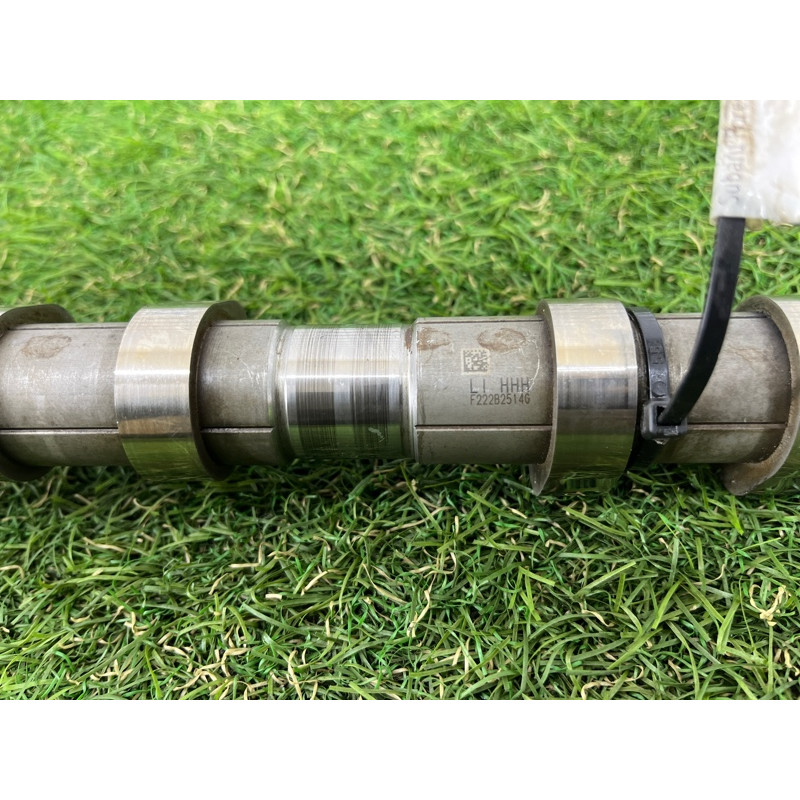 Распредвал впускной (двигатель и элементы) Subaru Forester SJ 2.5 13037AA960