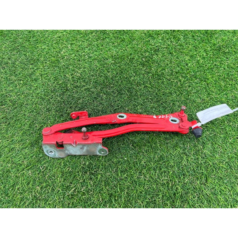 Петля багажника (кузов и элементы) Ford Mustang MK6 fr3b6342700ad