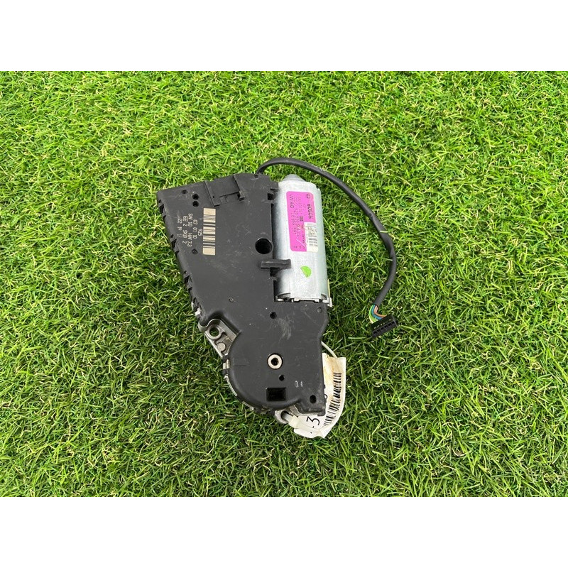 Мотор люка (электрика) Volkswagen Touareg 7L 2006 7l6959591