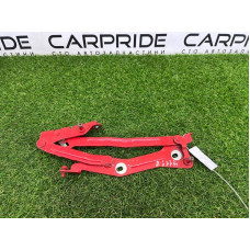 Петля багажника