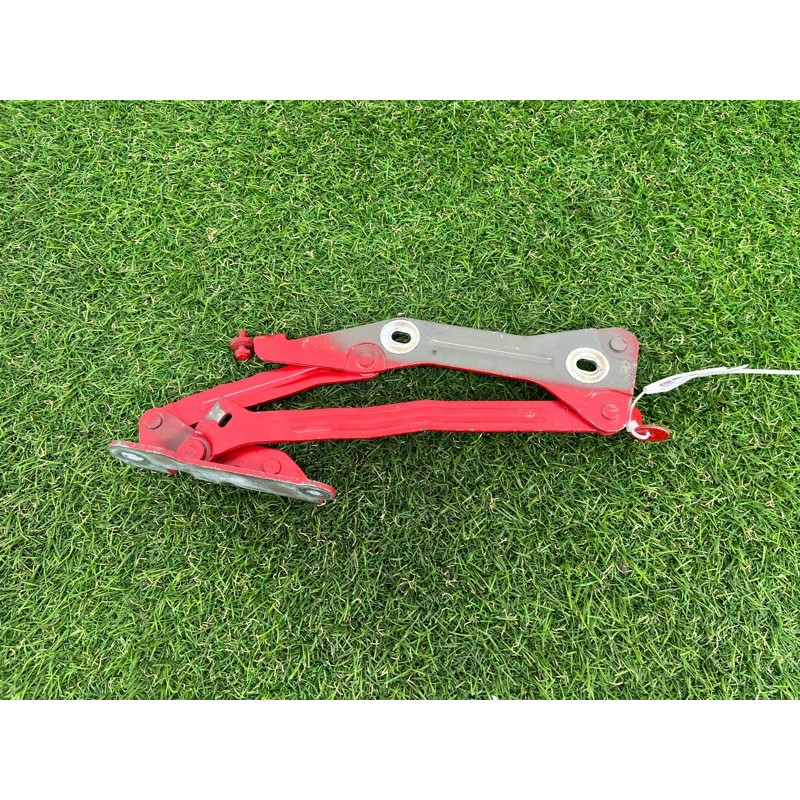 Петля багажника (кузов и элементы) Ford Mustang MK6 fr3b6342701ad