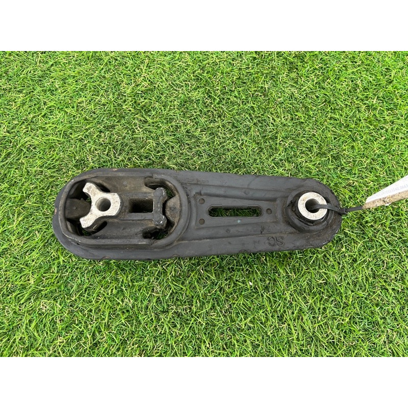 Подушка двигателя (двигатель и элементы) Nissan Juke F15 2011 1.6 113601ka0a