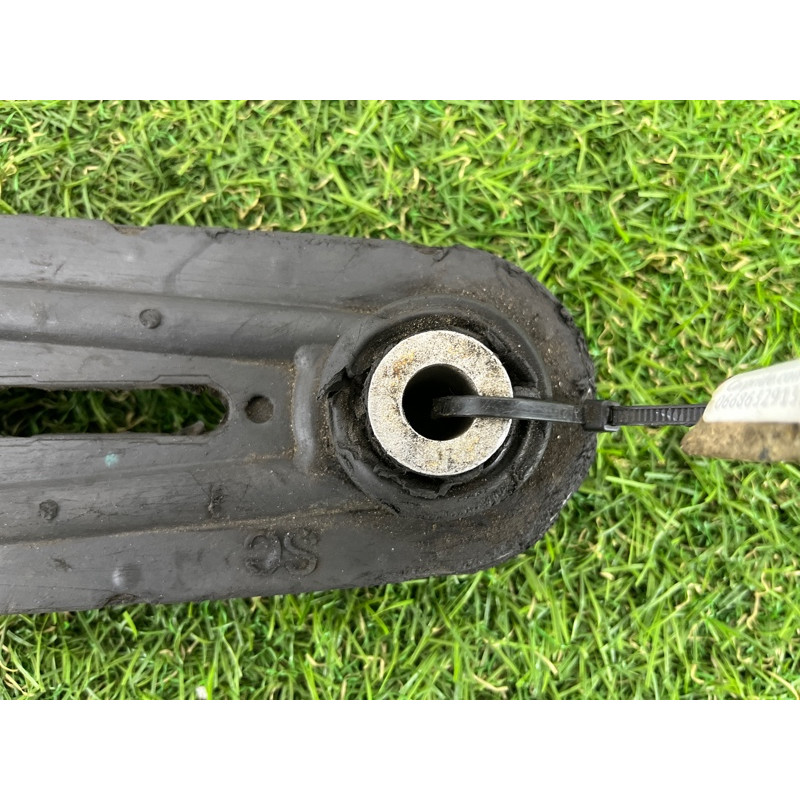 Подушка двигателя (двигатель и элементы) Nissan Juke F15 2011 1.6 113601ka0a