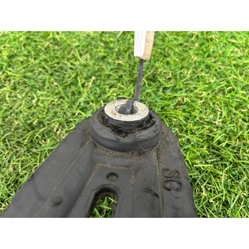 Подушка двигателя (двигатель и элементы) Nissan Juke F15 2011 1.6 113601ka0a