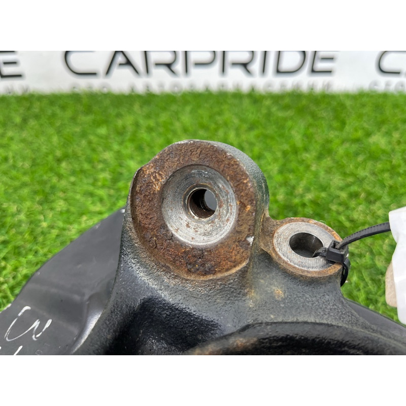 Цапфа підвіски (підвіска) Bmw 3-series F30 33326792523