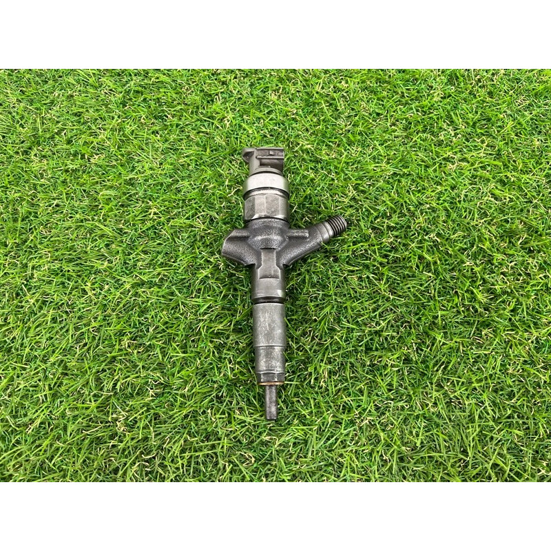 Форсунка топливная (топливная система) Subaru Forester SH 2008 2.0 16613aa030