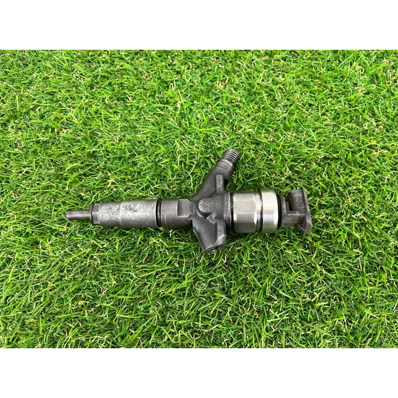 Форсунка топливная (топливная система) Subaru Forester SH 2008 2.0 16613aa030