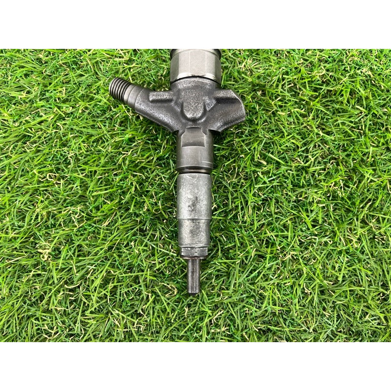 Форсунка топливная (топливная система) Subaru Forester SH 2008 2.0 16613aa030