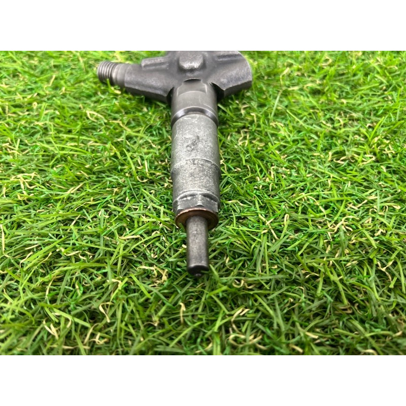 Форсунка топливная (топливная система) Subaru Forester SH 2008 2.0 16613aa030