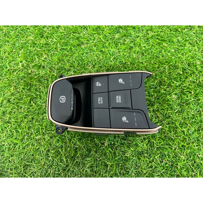 Блок кнопок (электрика / кнопки) Hyundai Ioniq AE 2019 Electro 93300G7070TKB