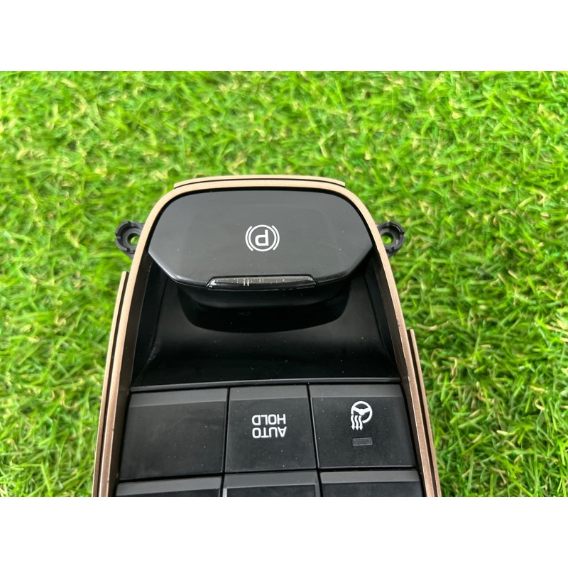 Блок кнопок (электрика / кнопки) Hyundai Ioniq AE 2019 Electro 93300G7070TKB