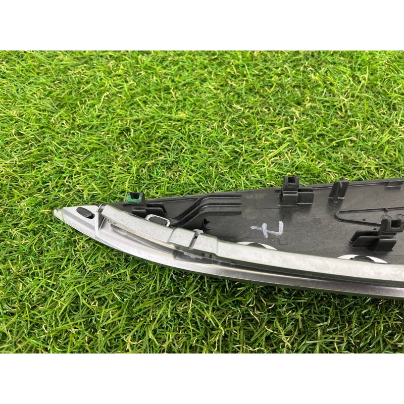 Декоративна накладка карти дверей (салон) Mercedes-Benz E-class W213 A2137202602