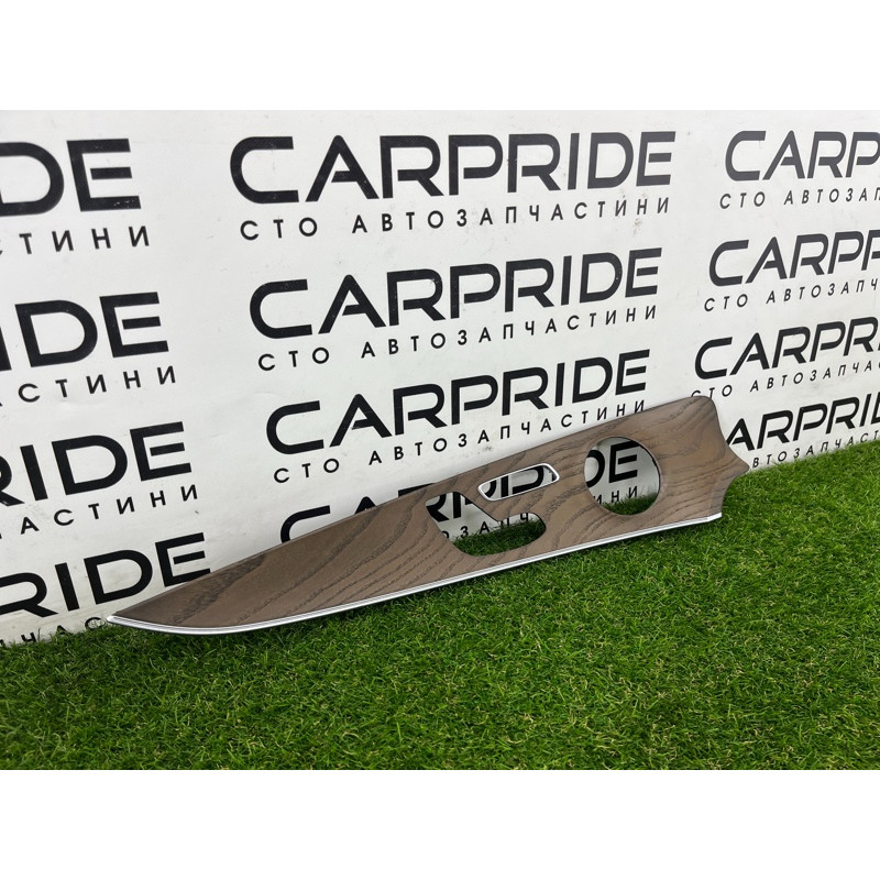 Декоративна накладка карти дверей (салон) Mercedes-Benz E-class W213 A2137202502