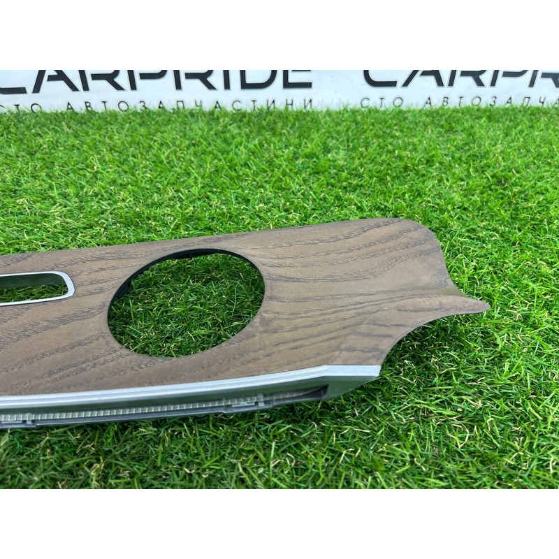 Декоративна накладка карти дверей (салон) Mercedes-Benz E-class W213 A2137202502