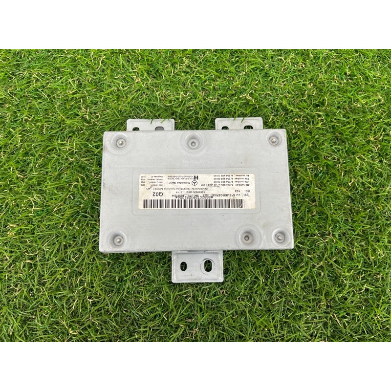 Блок управления интерфейсом (электрика / блок управления) Mercedes-Benz GL X164 2012 4.6 a2049005704