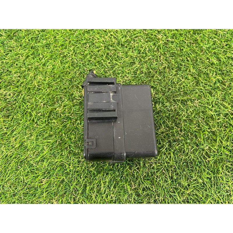 Блок реле (электрика) Nissan Juke F15 2013 1.6 ks2438265f11