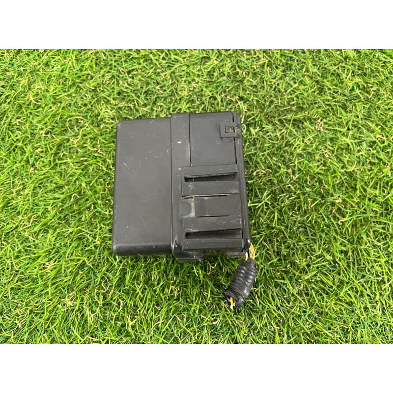 Блок реле (электрика) Nissan Juke F15 2013 1.6 ks2438265f11