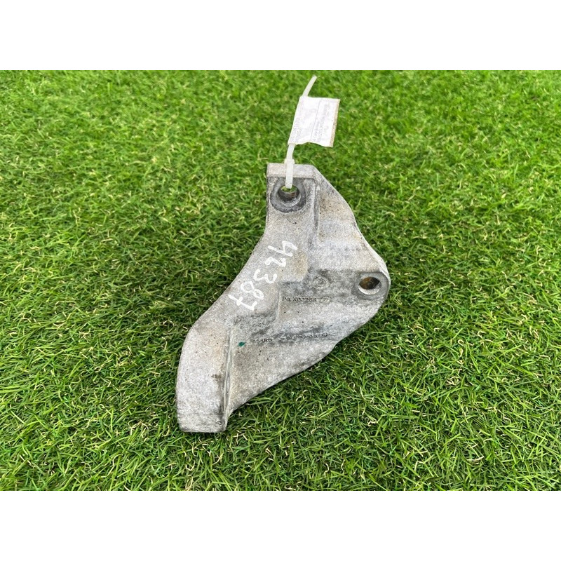 Кронштейн КПП (трансмиссия) FORD ESCAPE MK3 2014 1.6 BV6Z6E042C