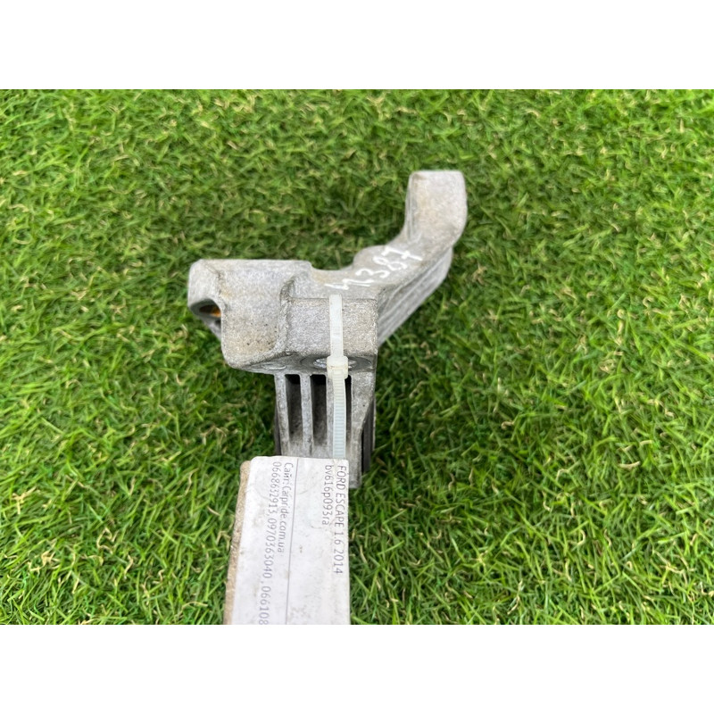 Кронштейн КПП (трансмиссия) FORD ESCAPE MK3 2014 1.6 BV6Z6E042C