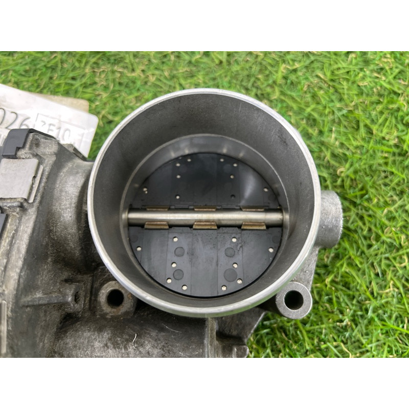 Дроссельная заслонка (электрика двигателя) BMW 5-series F10 2011 N63B44 13547555944