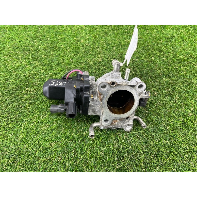 Дросельна заслонка (електрика двигуна) Toyota Prius NHW20 1.5 22030-21020