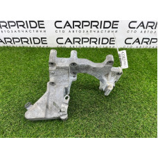 Кронштейн генератора