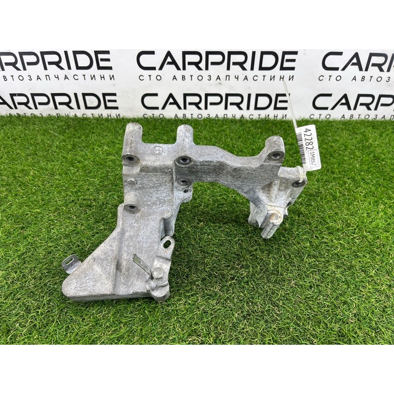 Кронштейн генератора (кронштейны двигателя) Mitsubishi Outlander GF 2017 2.4 1801A100