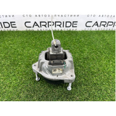 Подушка двигателя