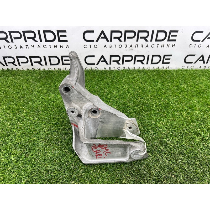 Кронштейн подушки двигателя (кронштейны двигателя) GMC Terrain 1 2.4 25789180