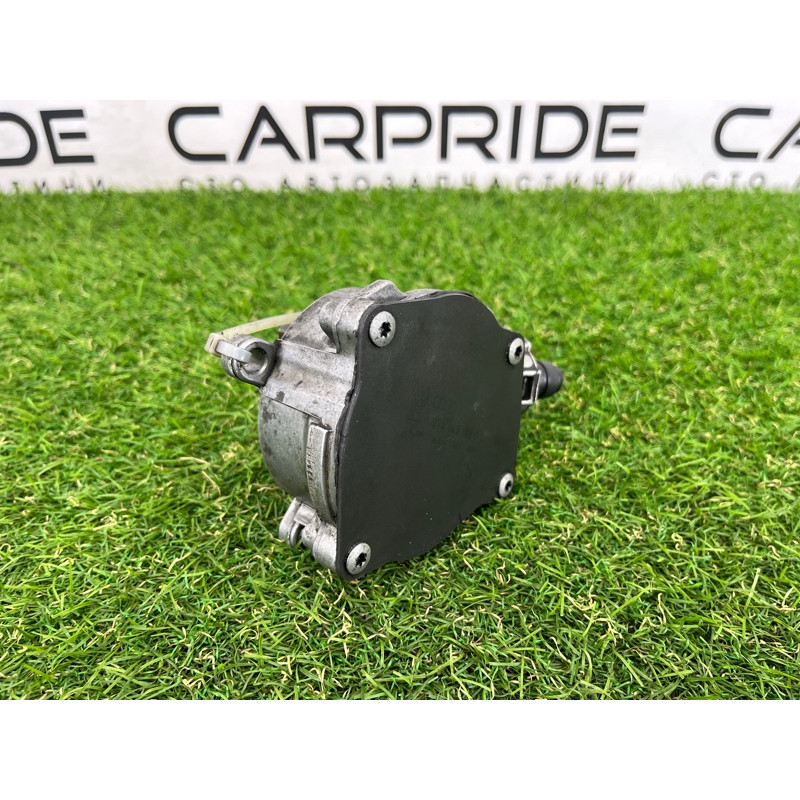 Вакуумный насос (тормозная система) Volkswagen Golf 1K 2.5 07k145100c