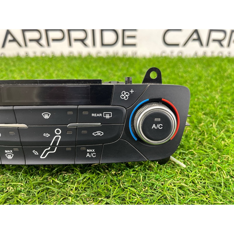 Блок управления климат-контролем (электрика / блок управления) Ford Focus MK3 2016 2.0 f1et18c612aj