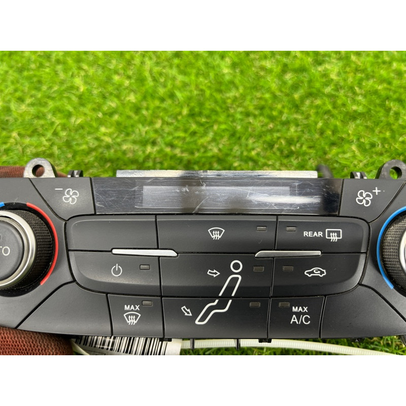 Блок управления климат-контролем (электрика / блок управления) Ford Focus MK3 2016 2.0 f1et18c612aj