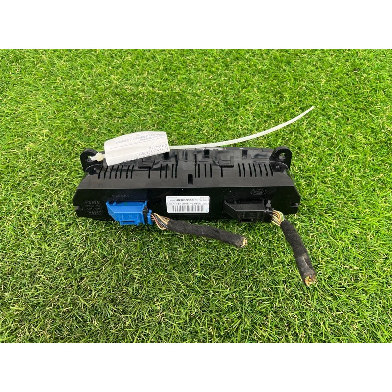 Блок управления климат-контролем (электрика / блок управления) Ford Focus MK3 2016 2.0 f1et18c612aj