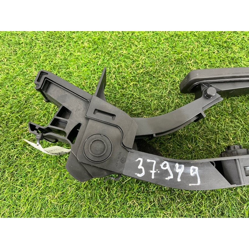 Педаль газа (электрика двигателя) Mercedes-Benz E-class W211 2008 3.5 a2113000904