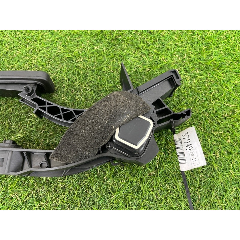 Педаль газа (электрика двигателя) Mercedes-Benz E-class W211 2008 3.5 a2113000904