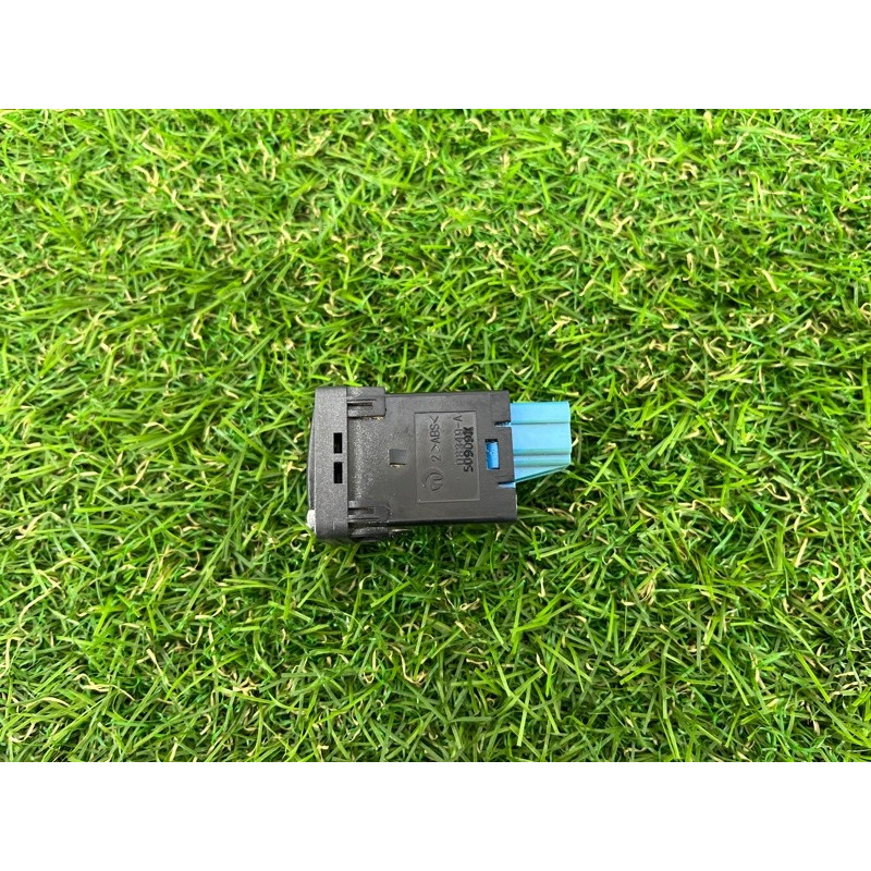 Кнопка подогрева руля (электрика / кнопки) Infiniti QX60 L50 2015 3.5 251933JA0A