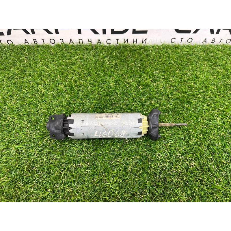 Моторчик регулювання сидіння (електрика) BMW 3-series E92 2010 3.0 N54 p10155901