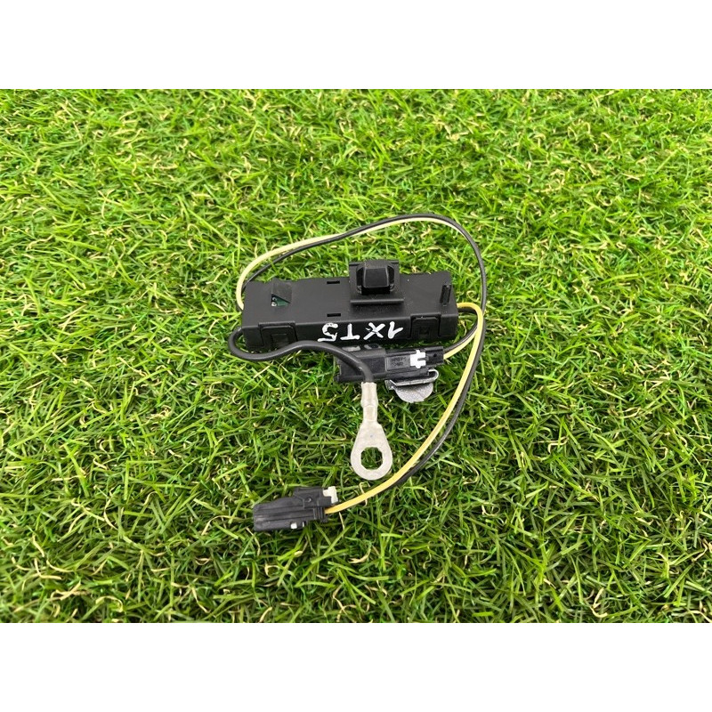 Усилитель антенны (электрика) Cadillac Xt5 1 2016 3.6 84044646