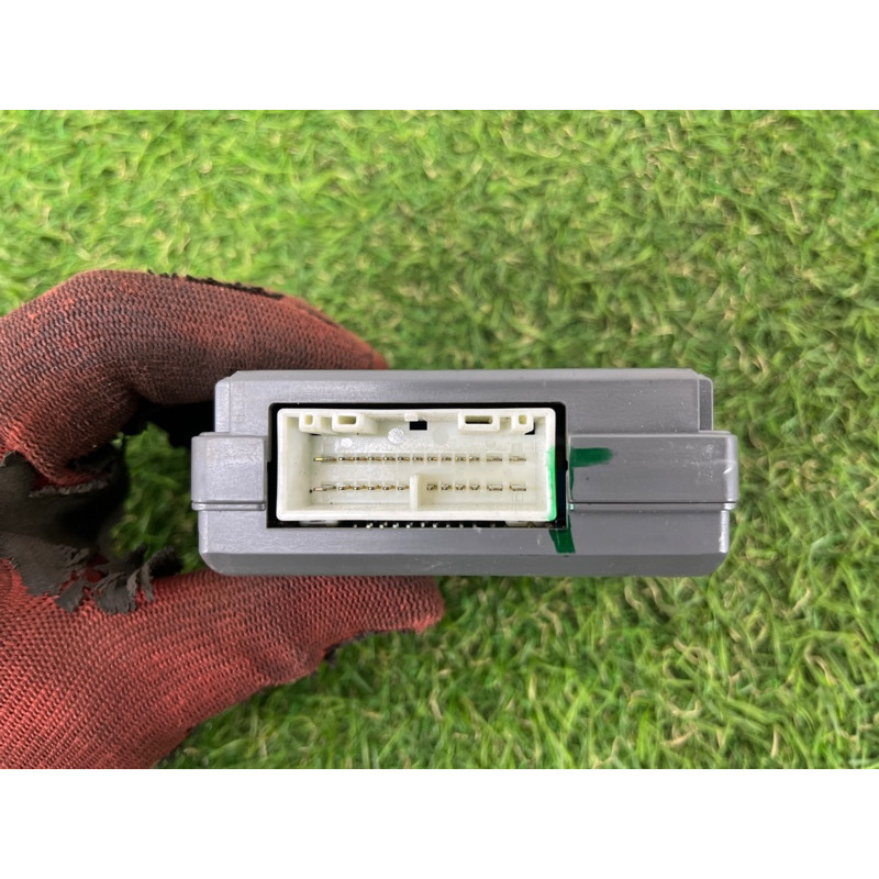 Блок управления центральным замком (электрика / блок управления) Lexus GS S190 8922130071