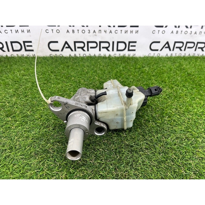 Главный тормозной цилиндр (тормозная система) Volkswagen Passat B6 2008 2.0 BKP 2577wjt8