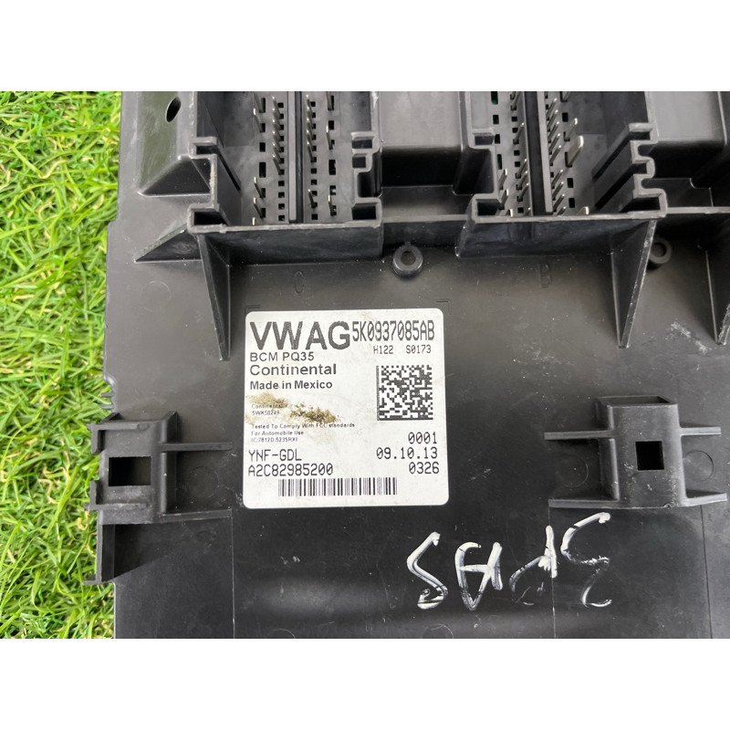 Блок комфорта (электрика / блок управления) Volkswagen Passat B7 2014 1.8 5k0937085ab