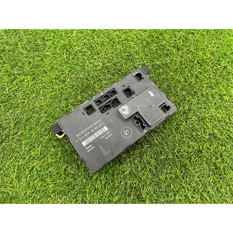 Блок управления дверьми (электрика / блок управления) Mercedes-Benz E-class W211 2008 3.5 2118701985