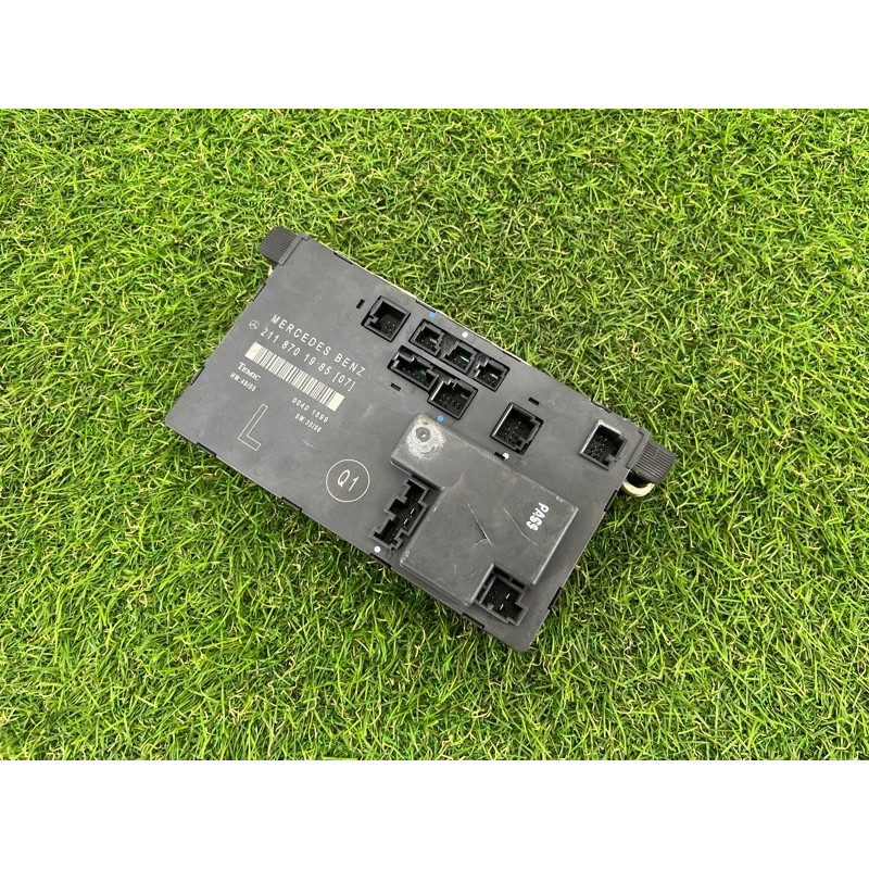 Блок управления дверьми (электрика / блок управления) Mercedes-Benz E-class W211 2008 3.5 2118701985