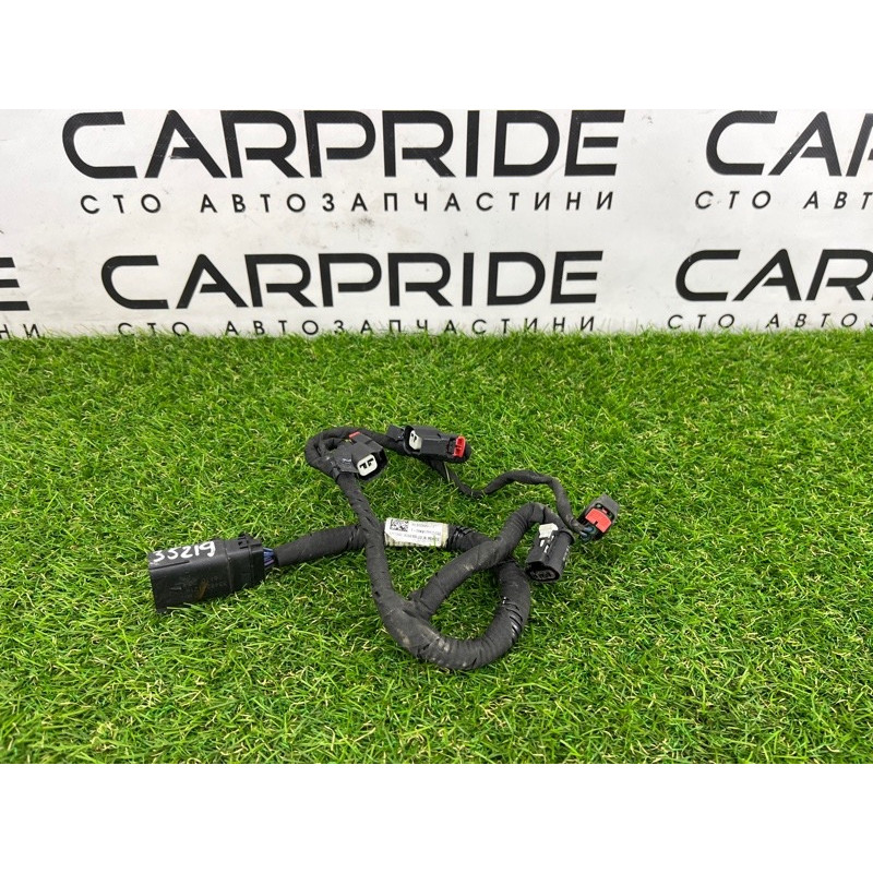 Проводка форсунок (электрика двигателя) Cadillac Xt5 1 2016 3.6 12666560