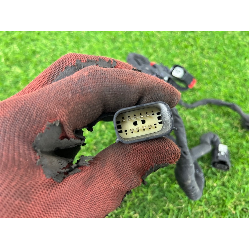 Проводка форсунок (электрика двигателя) Cadillac Xt5 1 2016 3.6 12666560