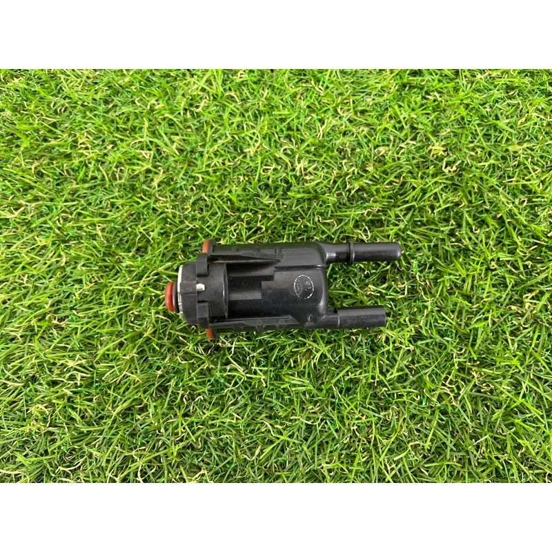 Клапан вентиляции (кузов и элементы) Cadillac Xt5 1 2016 3.6 12630282