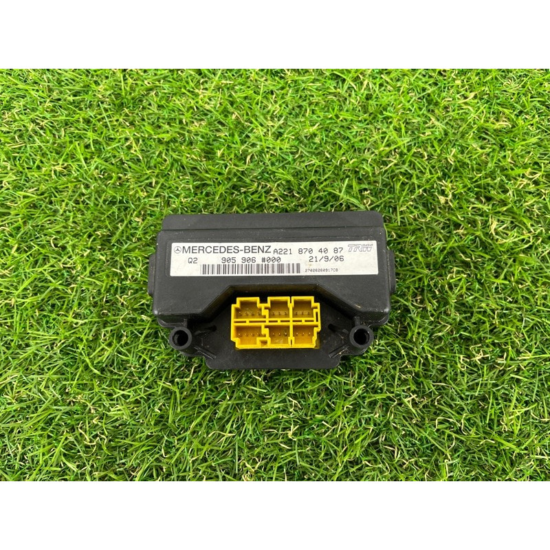 Блок управления сиденьем (электрика / блок управления) Mercedes-Benz S-class W221 a2218704087